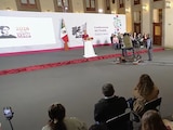 Conferencia en Palacio Nacional.