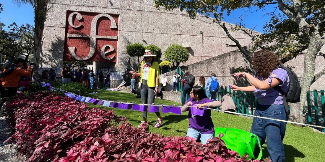 Exigen renuncia del director del FCE, Taibo II, tras dichos en la mañanera