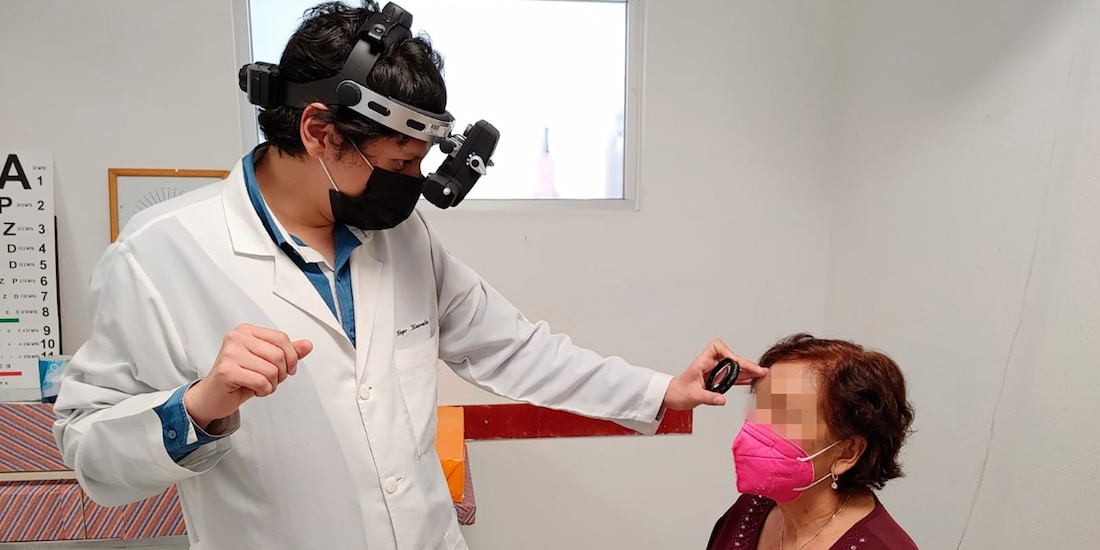 Durante la Semana Binacional de Salud 2021 se aplican pruebas de detección de VIH y exámenes de la vista, entre otros servicios médicos.