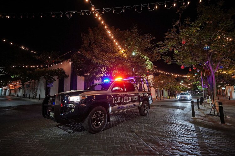 Autoridades y empresarios suman esfuerzos para reactivar la vida nocturna en Culiacán con la iniciativa "Vamos Pal’ Barrio".