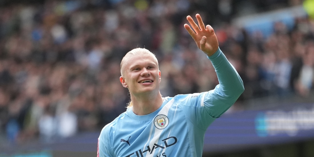 Haaland celebra su tercer gol en la goleada del Man City ante Liverpool en los cuartos de final de la Copa FA