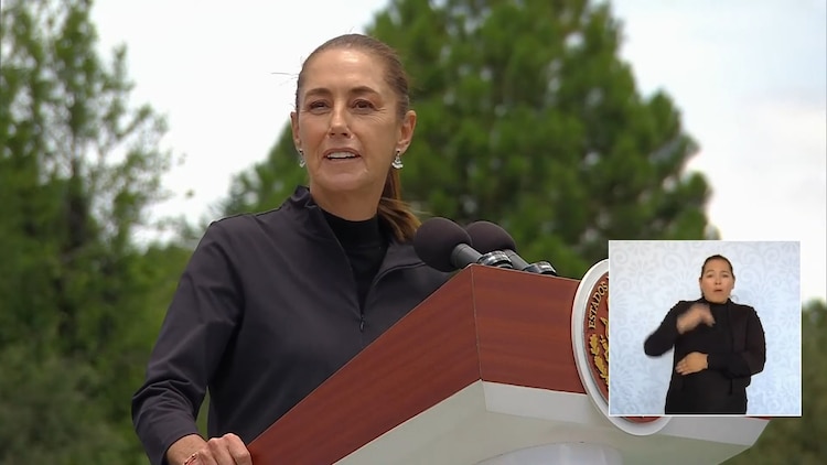 Claudia Sheinbaum, presidenta de México, durante la inauguración del evento.