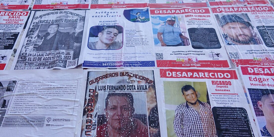 Aspecto de un cartel durante una manifestación de colectivos de búsqueda, el pasado 26 de febrero