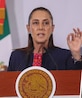 La presidenta Claudia Sheinbaum afirmó que el gobierno federal mantendrá el diálogo con la CNTE para atender sus demandas y evitar afectaciones al Mundial 2026.