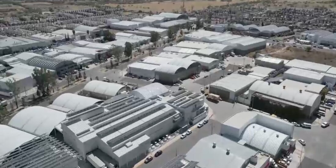 Naves empresariales en Aguascalientes.