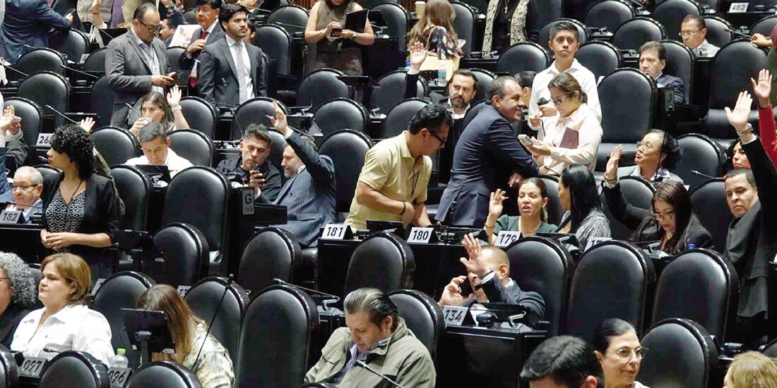 Votación, ayer, en el pleno de la Cámara de Diputados
