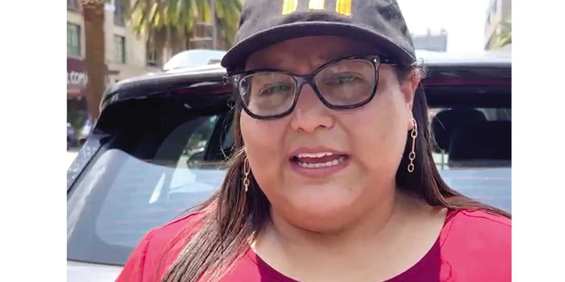 La dirigente morenista, ayer, en entrevista con medios.