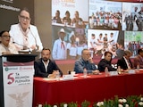 Rosa Ícela Rodríguez durante la reunión plenaria de los diputados de Morena
