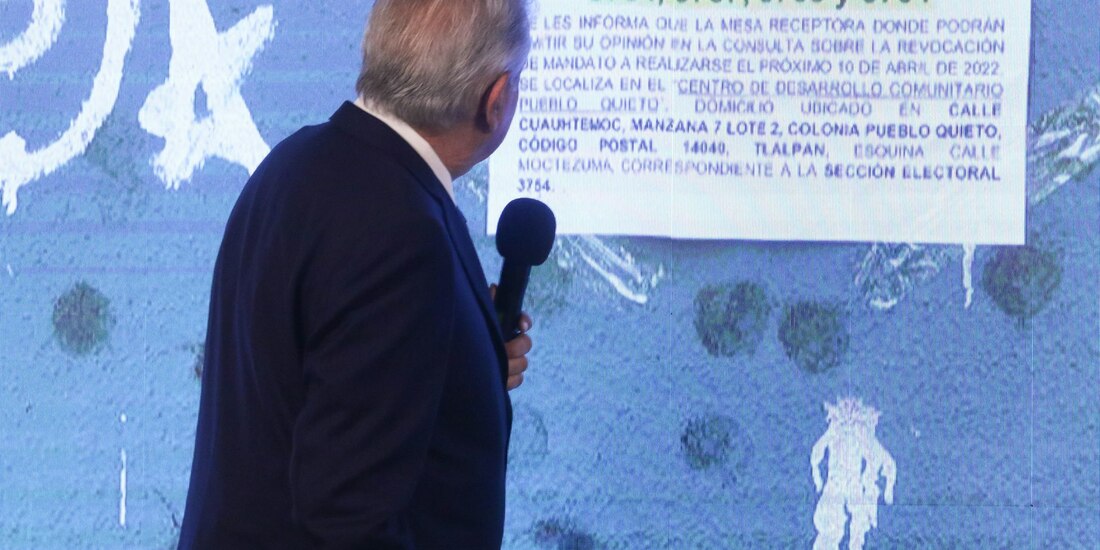 INE ordenó bajar las grabaciones de las conferencias matutina en donde se refirió a encuestas que favorecían a Morena rumbo a 2024.