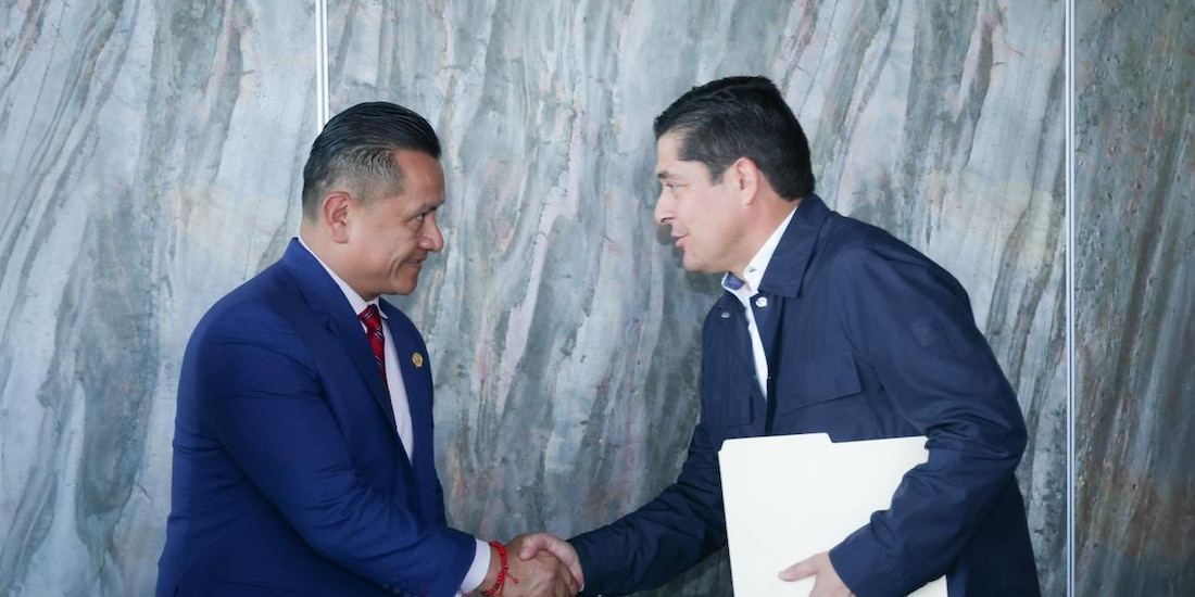 Encuentro entre funcionarios, en Michoacán.