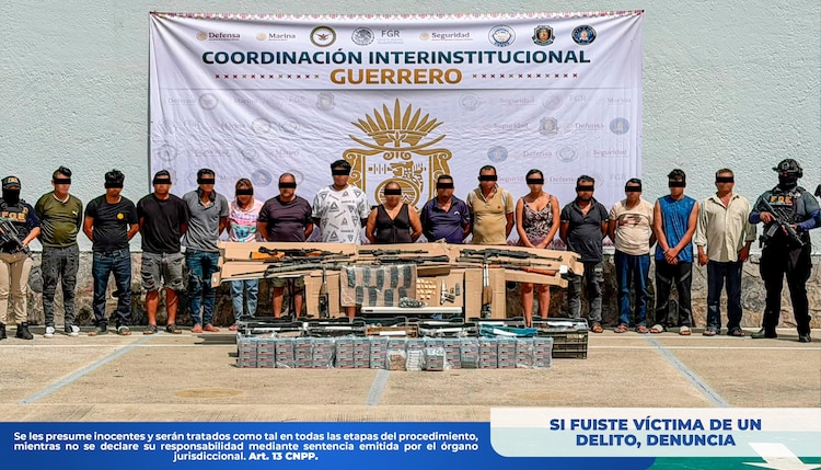 Detenidos 16 presuntos integrantes de Los Ardillos en Acapulco, Guerrero.