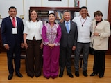 Clara Brugada junto a los gobernadores que la acompañaron en su Segundo Informe de labores.