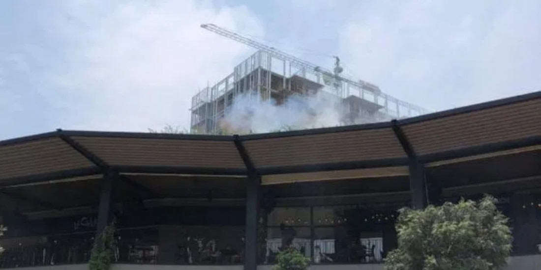 Las autoridades aún desconocen las causas del incendio en el negocio de plaza Averanda.