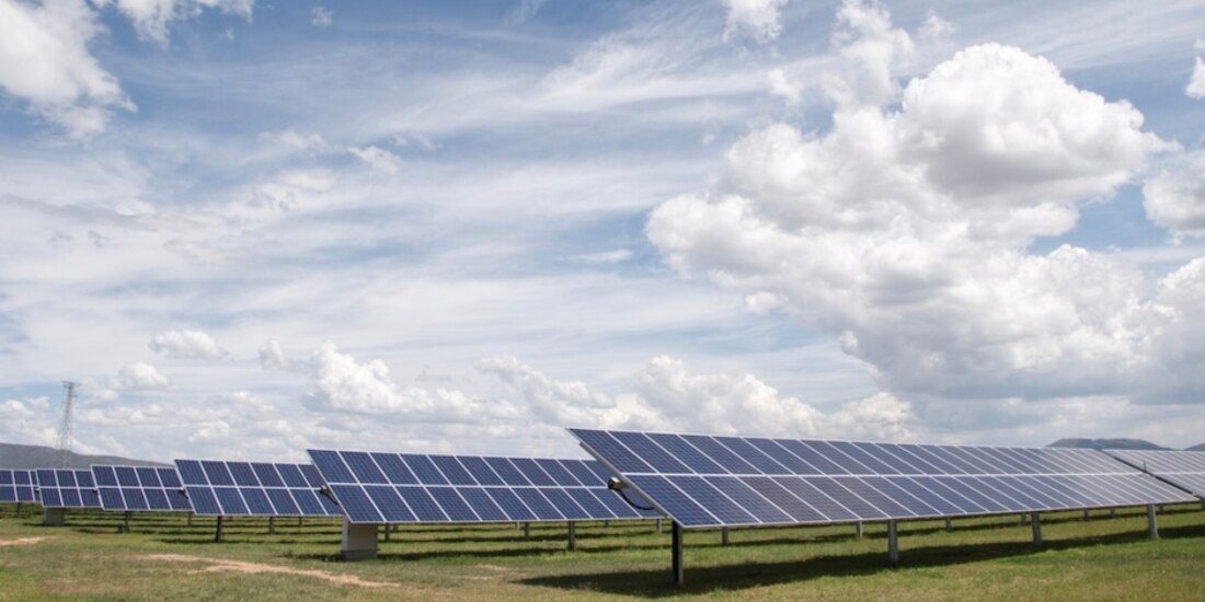 “No se cambian las reglas de juego en mitad del partido”, declaró un alto directivo de una de las empresas afectadas.