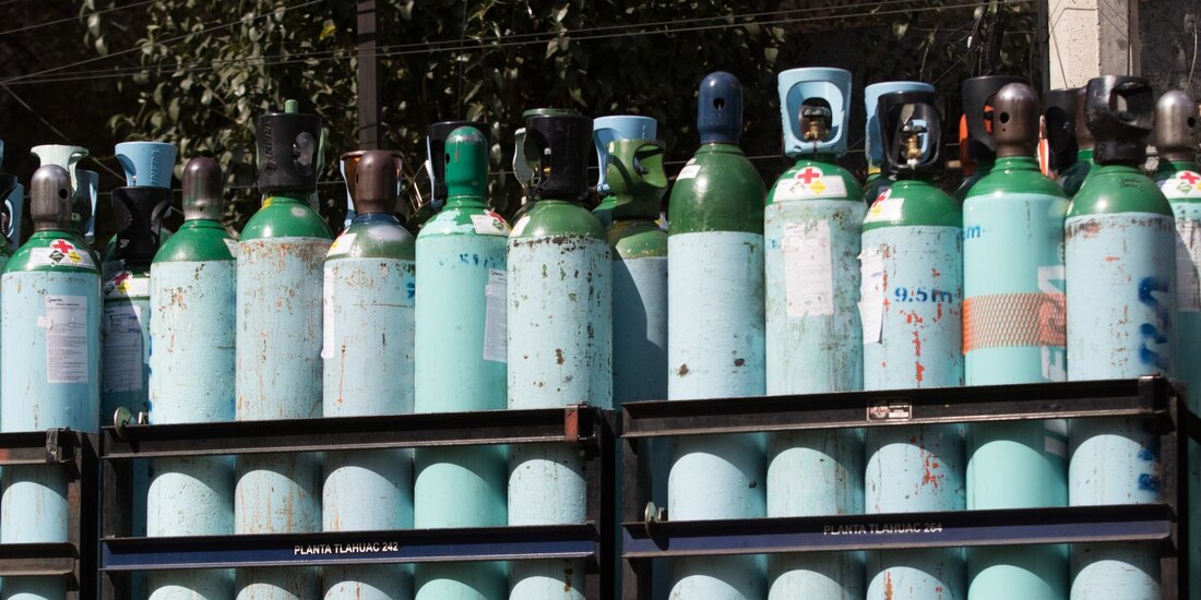 El titular de la Profeco, Ricardo Sheffield informó que las empresas que venden oxígeno están dispuestas a recibir los tanques y regresar el dinero.