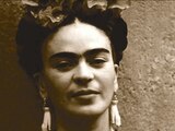 Guardarropa de Frida Kahlo viaja a Londres
