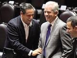De izq. a der.: Los diputados panistas Homero Niño de Rivera, Marcelo Torres y Elías Lixa, ayer, en sesión del pleno.