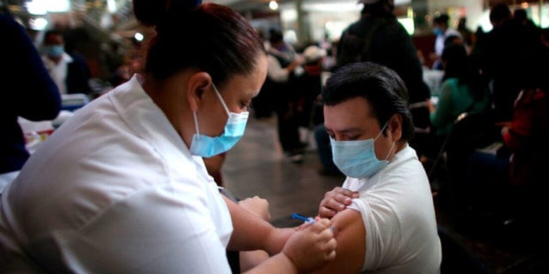 En la CDMX se ha avanzado en la vacunación contra COVID-19.