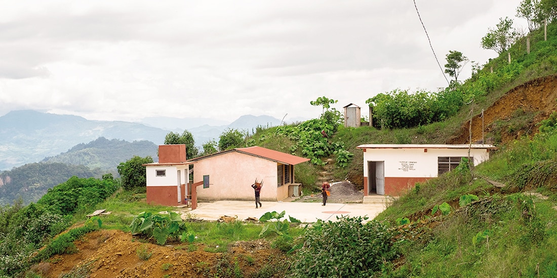 Escuela en Chenalhó luego de que habitantes fueran desplazados, en 2024.