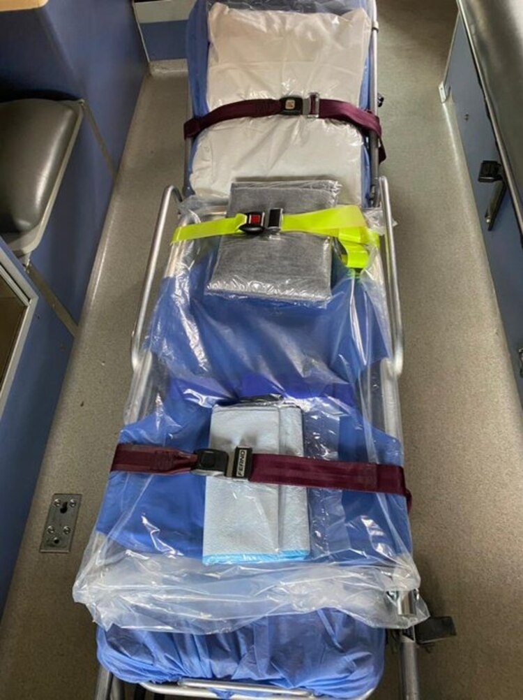 Aspectos de la ambulancia que donó la senadora Lilly Téllez