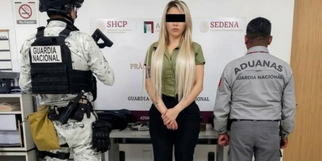 La joven detenida, bautizada como “Güerita Bélica” por medios locales.