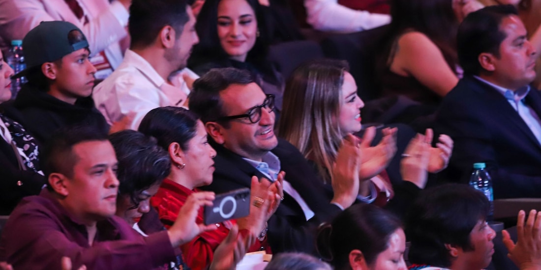 Andrés Manuel López Beltrán, hijo del expresidente Andrés Manuel López Obrador, durante la celebración de los 15 años de Morena, el 7 de octubre de 2026.