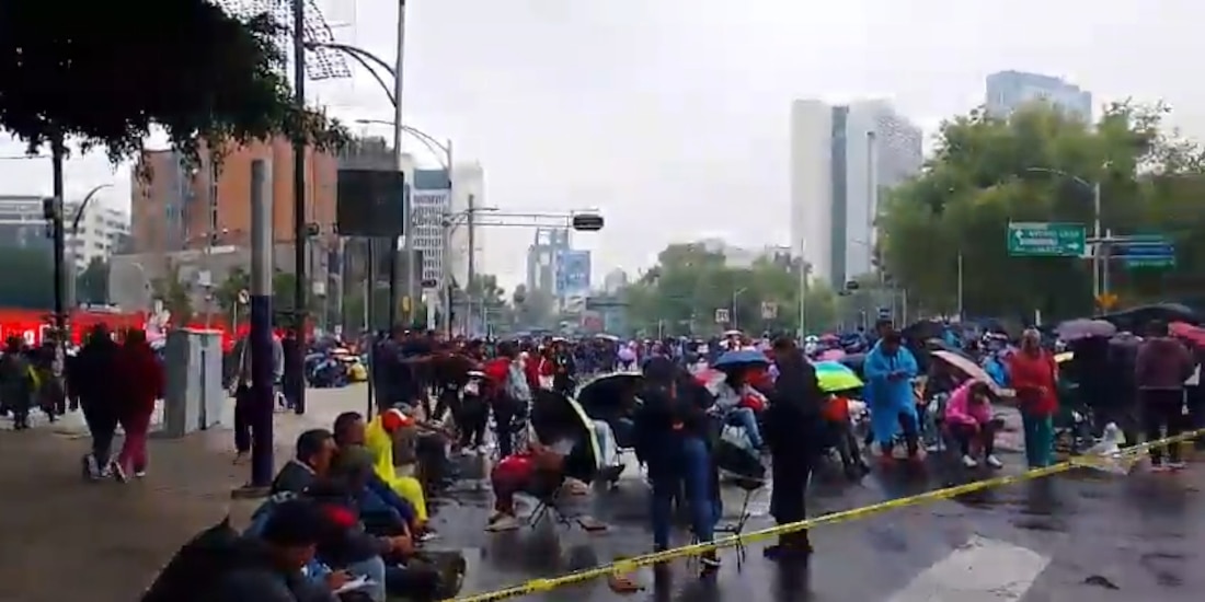 Bloqueo de la CNTE sobre Paseo de la Reforma este viernes 5 de junio.