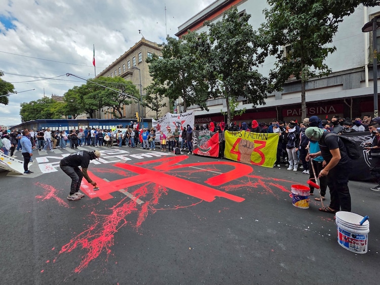Protesta por Ayotzinapa en la Ciudad de México.