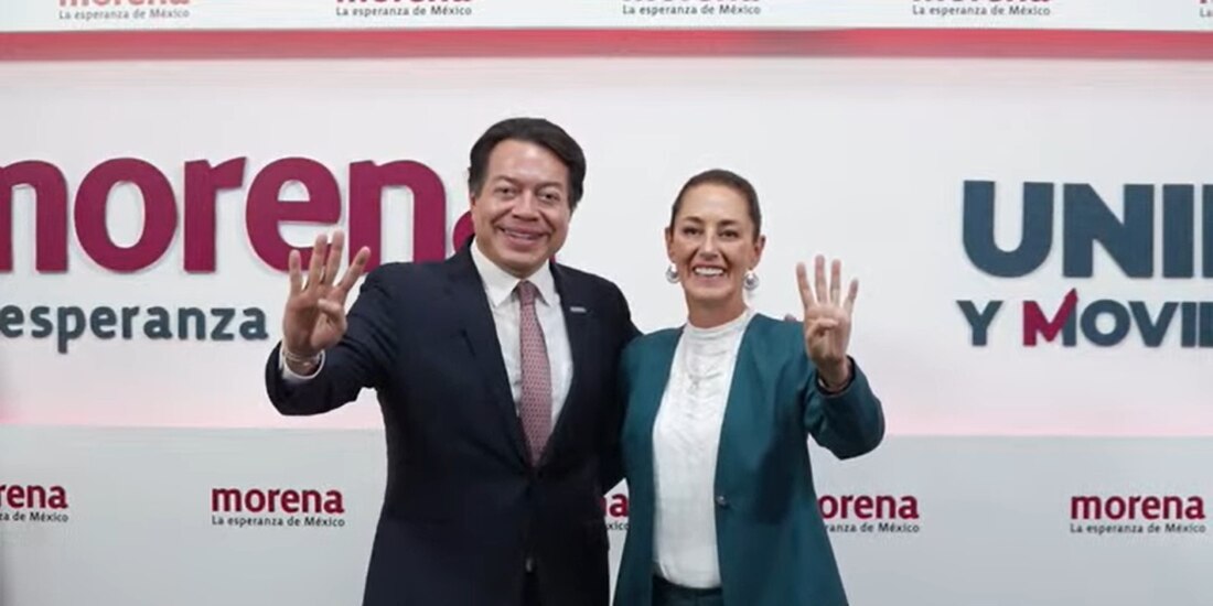 Los morenistas Mario Delgado y Claudia Sheinbaum tras la conferencia de prensa que ofrecieron este jueves.
