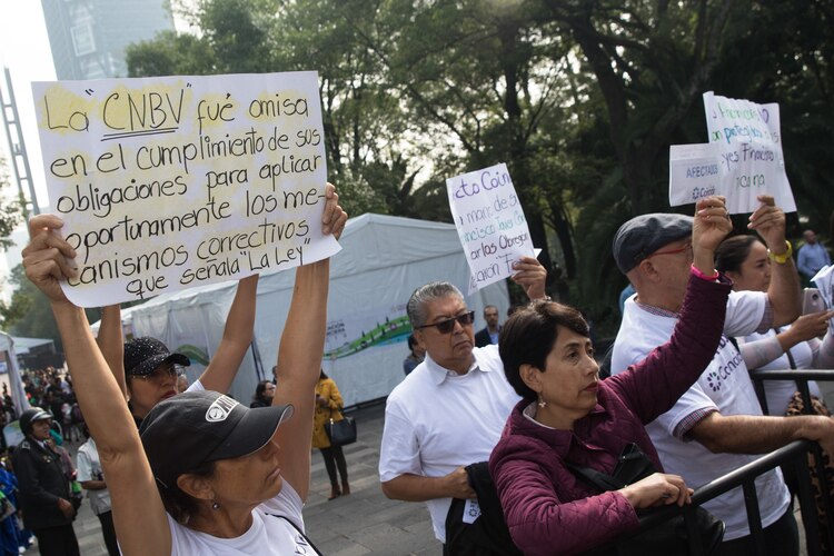 Las instituciones financieras han perdido la confianza de algunos usuarios.