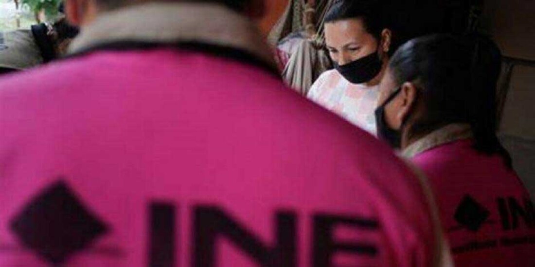 INE avala mención de programas sociales en promoción de revocación de mandato