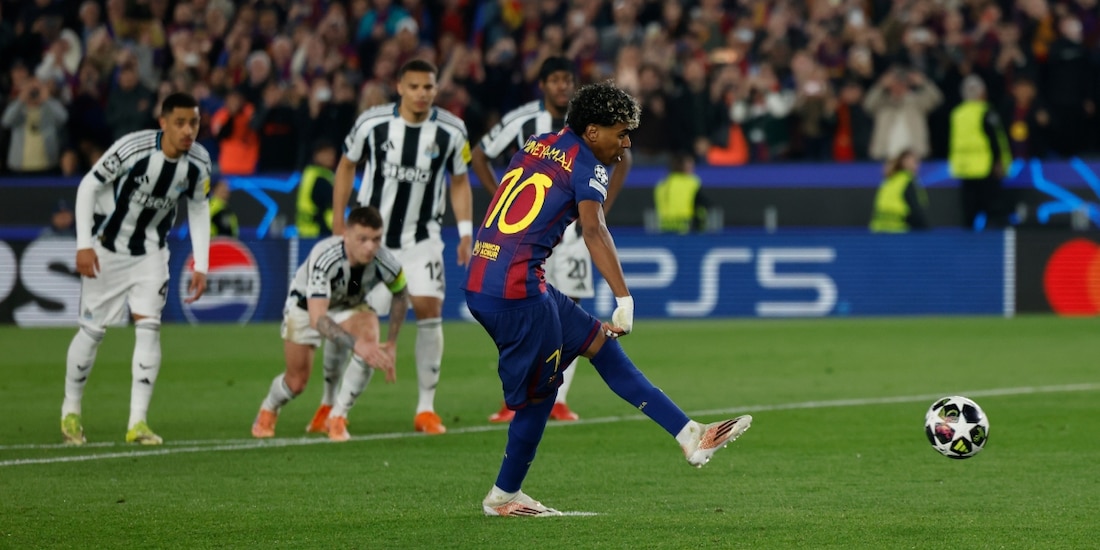 Lamine Yamal anota en el Barcelona vs Newcastle United de la Champions League
