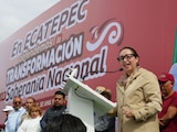 La alcaldesa Azucena Cisneros Coss durante la Asamblea en Defensa de la Soberanía.