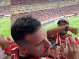 Aficionados de las Chivas se pelean tras perder la final de la Liga MX ante Tigres.