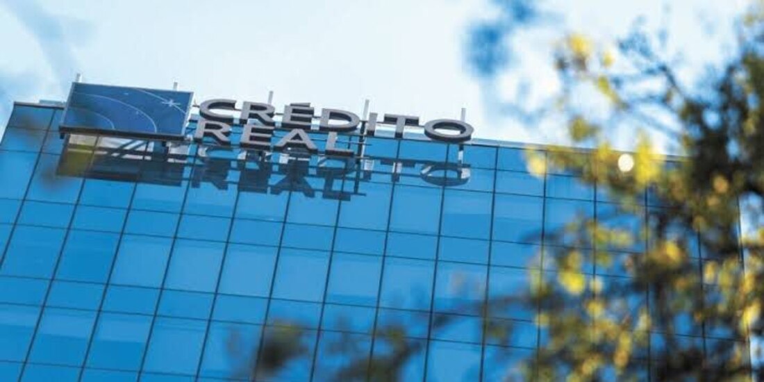 Instalaciones de Crédito Real.