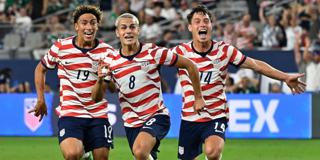 Cavan Sullivan celebra su gol ante México.