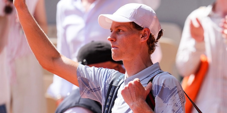 Jannik Sinner se baja del US Open por lesión