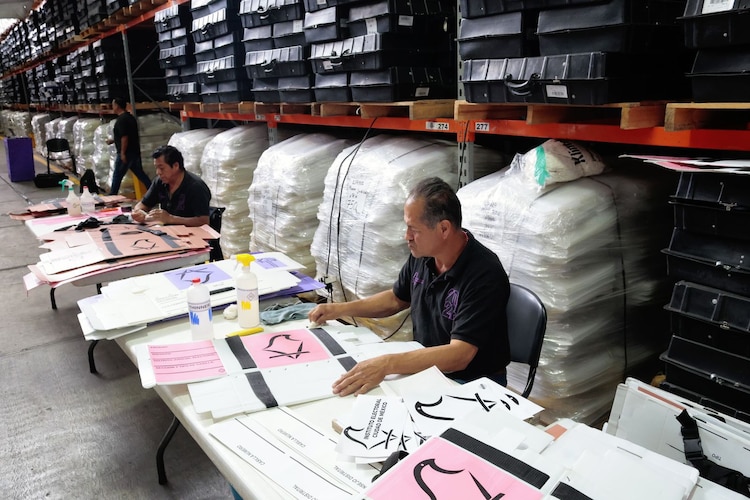 IECM alista materiales para votaciones comunitarias y consulta ciudadana