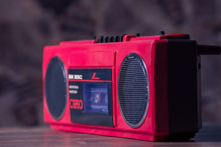 Baila como si nadie te viera y disfruta las vacaciones de Semana Santa.