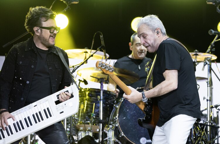 Aleks Syntek, otro de los invitados.