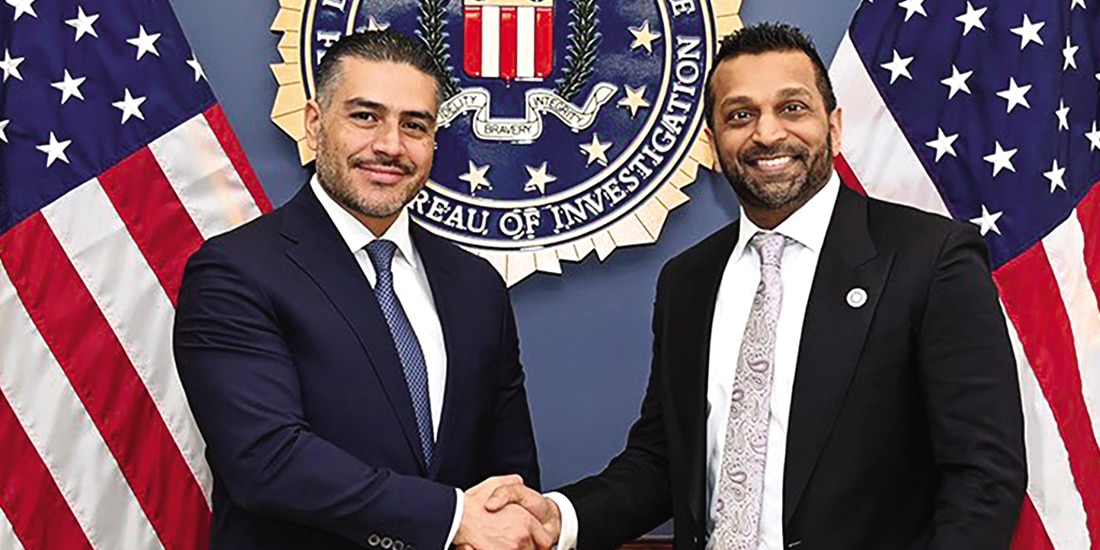 EL TITULAR de la SSPC y el director del FBI, ayer.