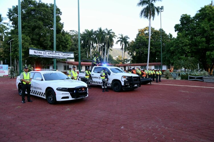 Estima Sectur Guerrero la llegada de más de 800 mil visitantes y una derrama económica de más de 7 mil millones de pesos.<br>