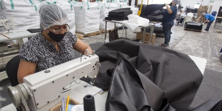 Las exportaciones manufactureras tuvieron un aumento de 17.4 por ciento