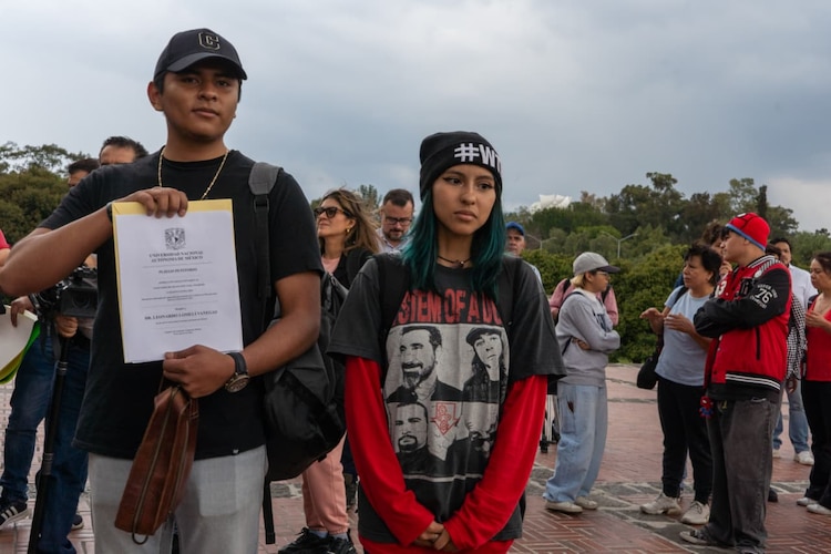 Inconformes presentaron un pliego petitorio, que entregaron pese a fracaso de la protesta.