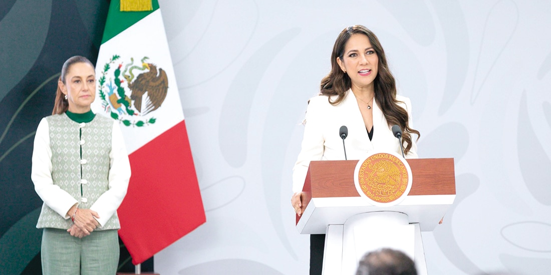 La presidenta Claudia Sheinbaum y la gobernadora de Guanajuato, Libia Dennise García, ayer en conferencia en Irapuato.