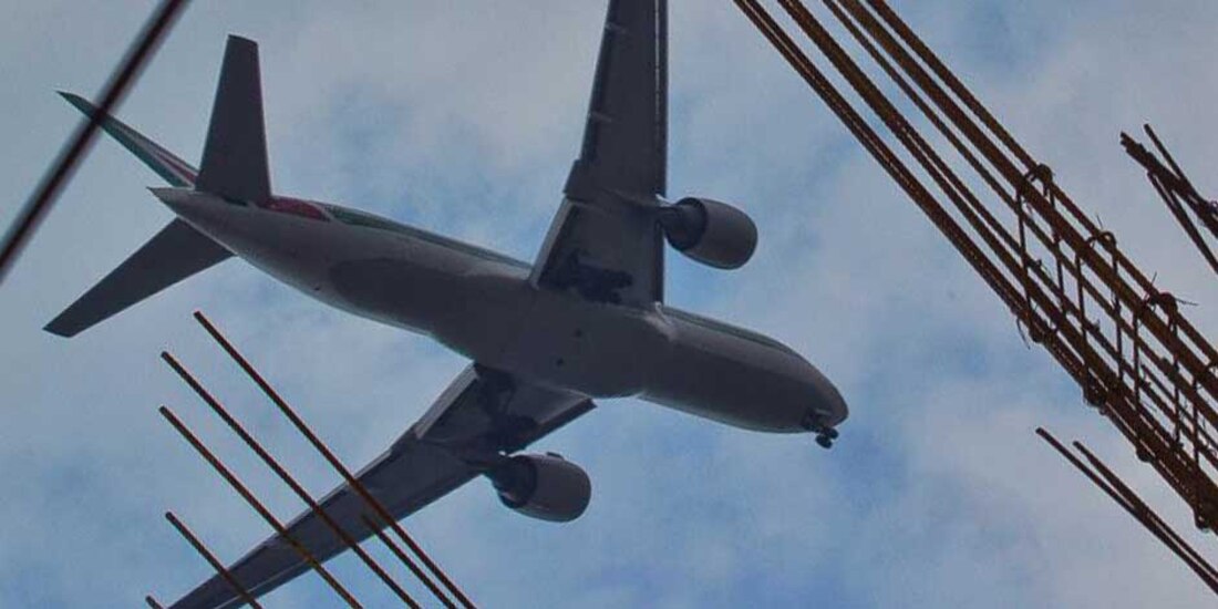 El acuerdo firmado por la SCT instruye a actualizar el Manual de Organización de la Agencia Federal de Aviación Civil.