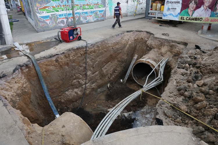 Acciones para el suministro de agua en Ecatepec.
