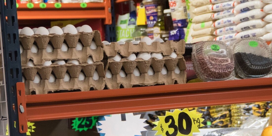 Descartan escasez de alimentos por crisis en China; alerta en tecnología