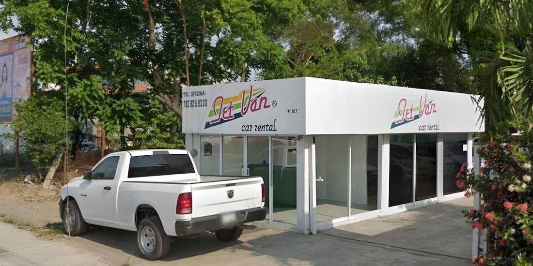 Jet Van Car Rental ha acumulado contratos millonarios en arrendamiento vehicular pese a sanciones previas.