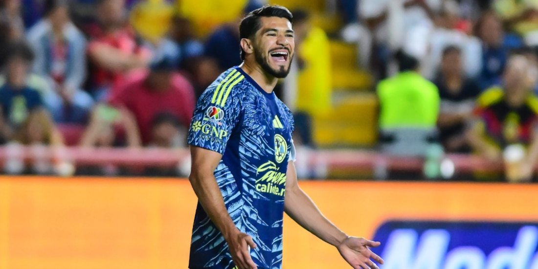 Henry Martín volvió a jugar ante el Monterrey.